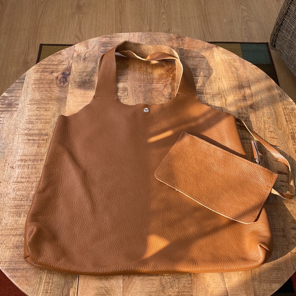 NWOT- Pulicati Italy Pebbled Leather Bag